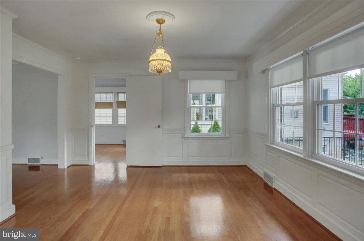 1319 The Terrace photo 11