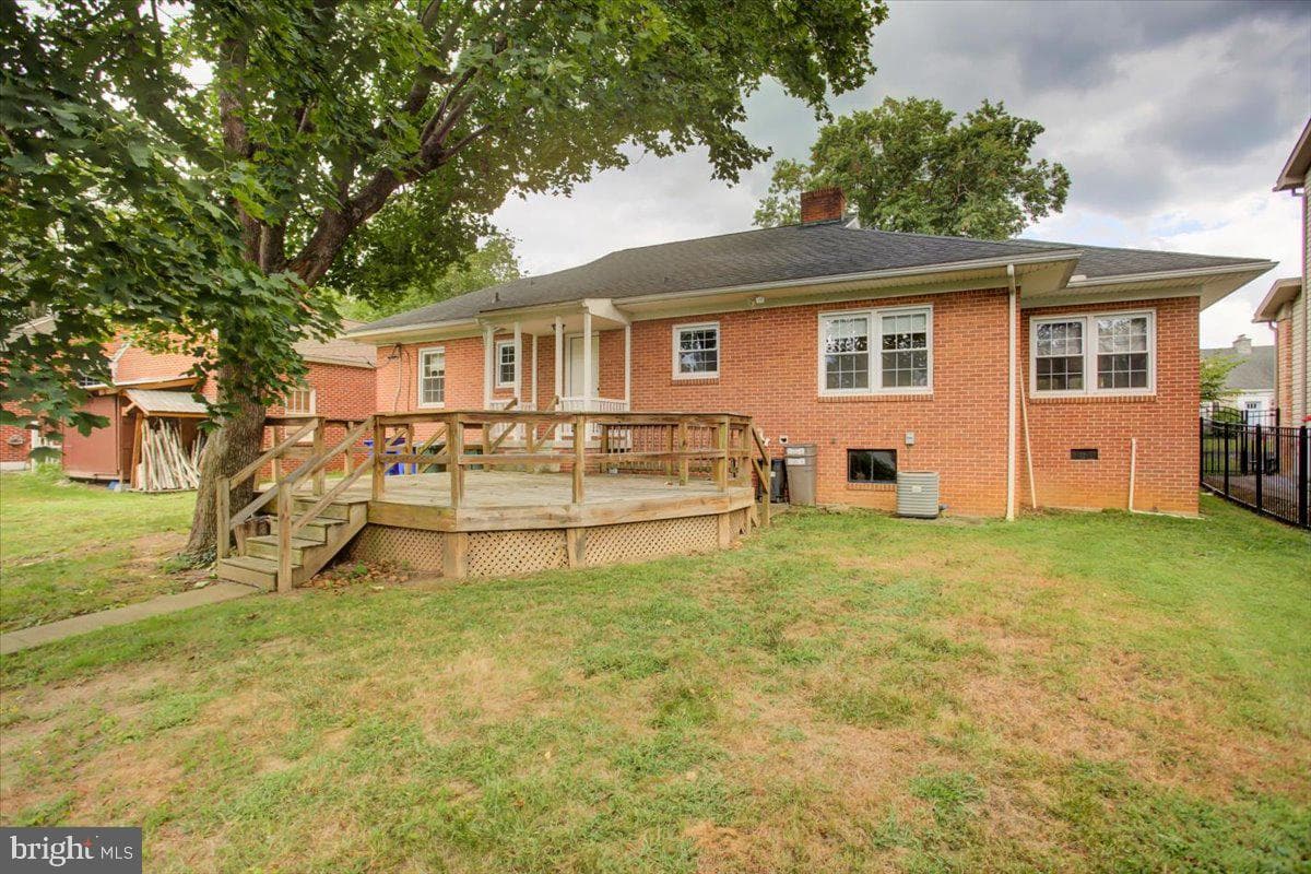 1319 The Terrace photo 40