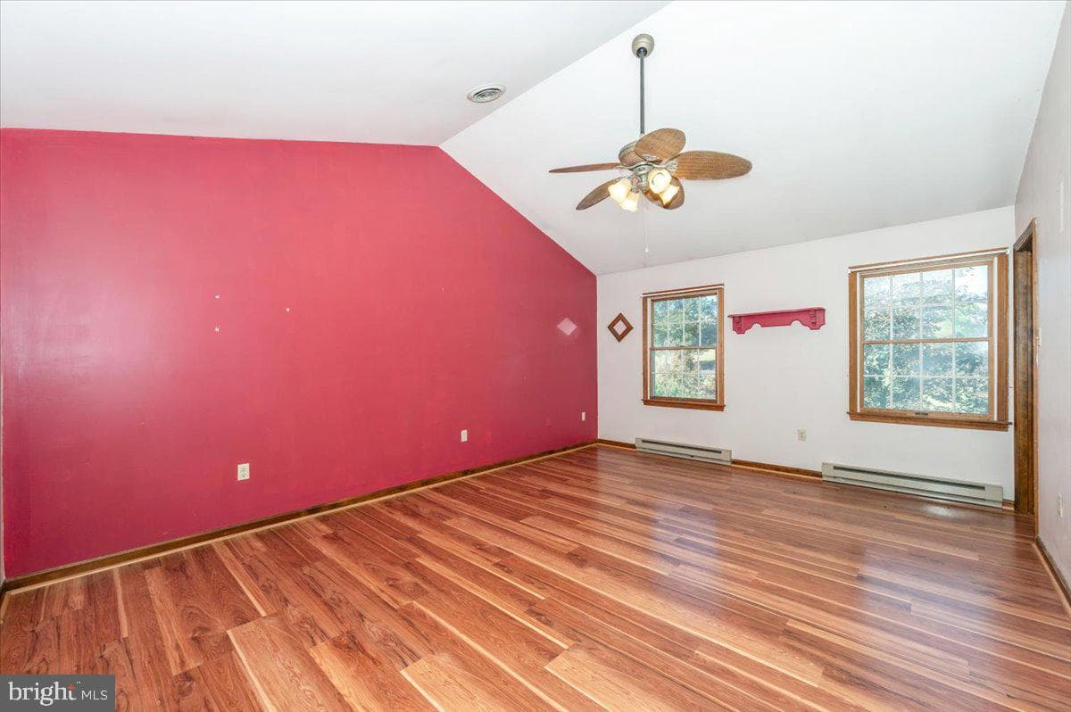 4 Shifflett Place photo 30