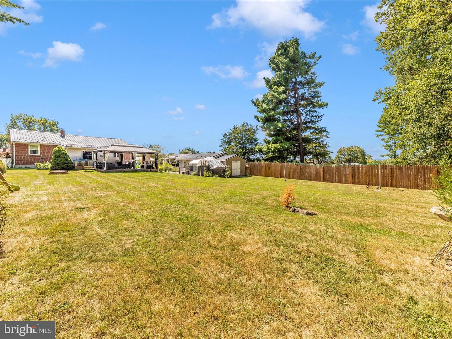 17216 Amber Drive photo 50