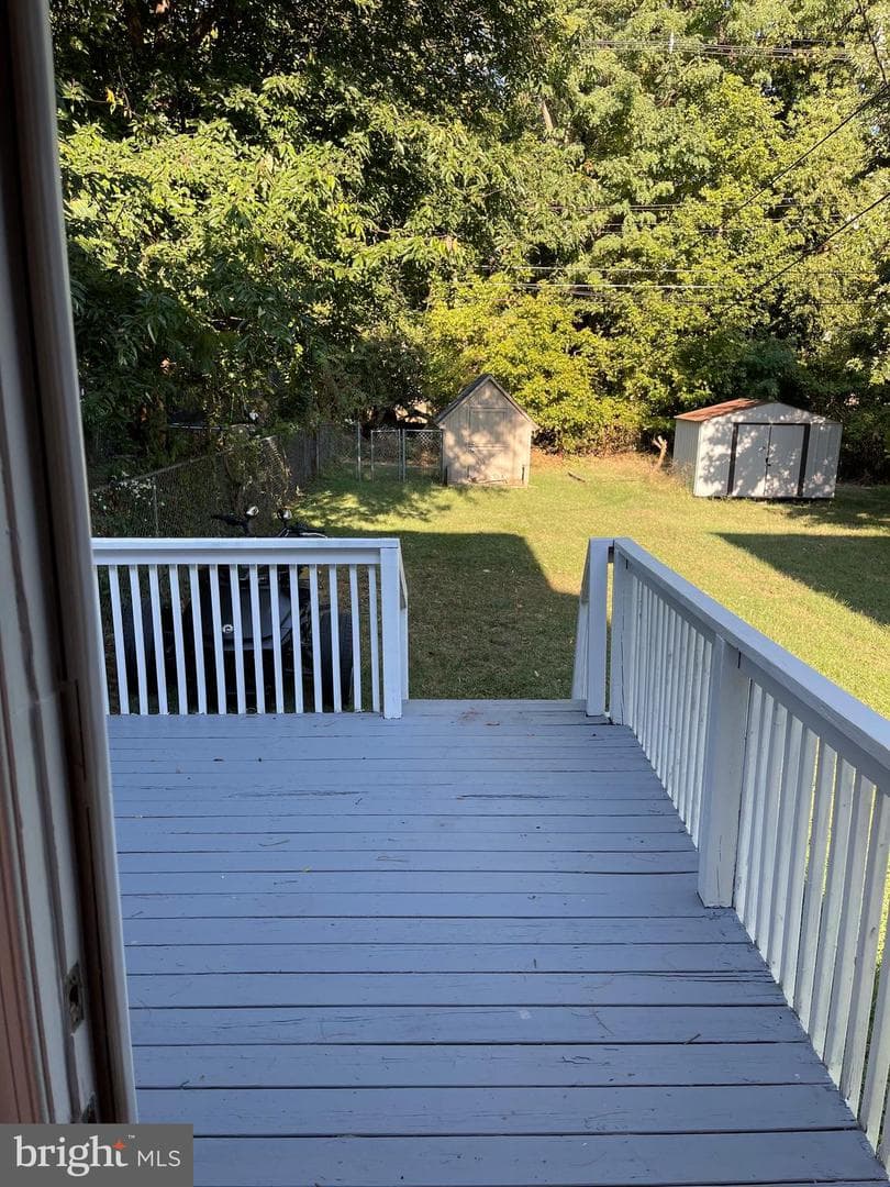 311 Ridge Avenue photo 17