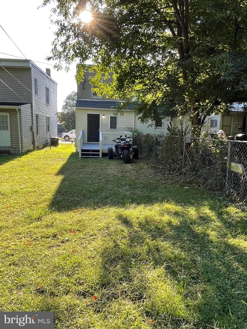 311 Ridge Avenue photo 5