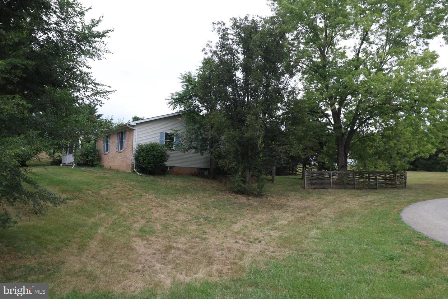 6 Mallard Lane photo 7