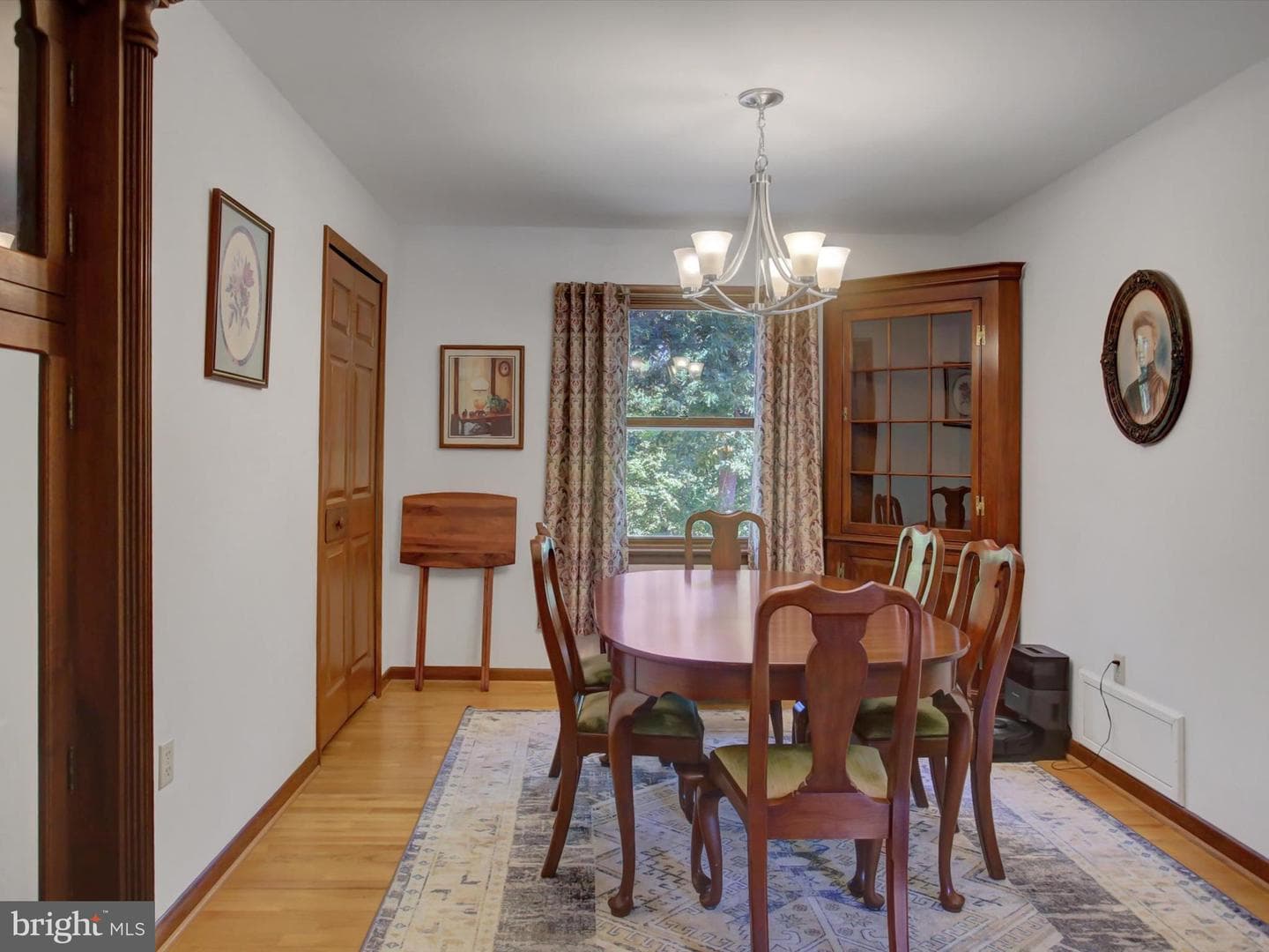 1 Dartmouth Drive photo 8