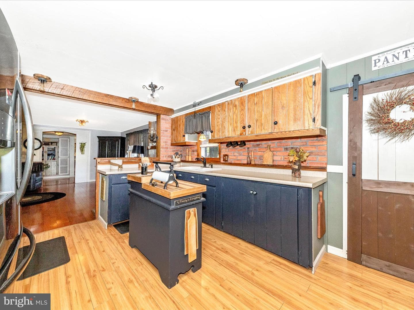 13433 Kretsinger Road photo 31