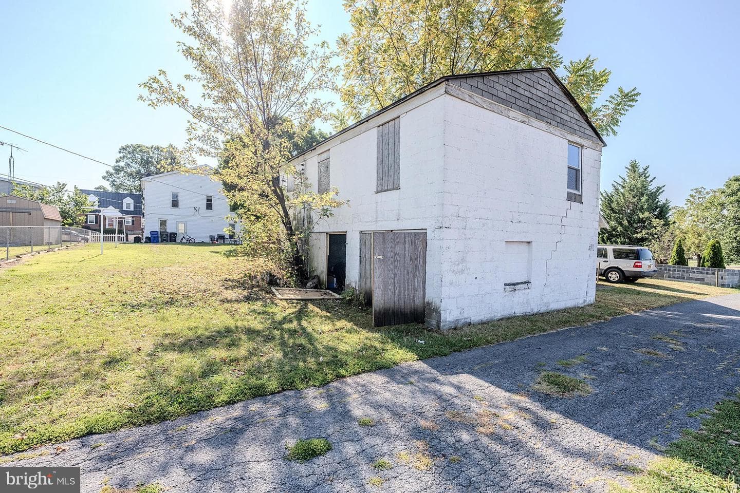 1037 & 1037 1/2 Spruce Street photo 35