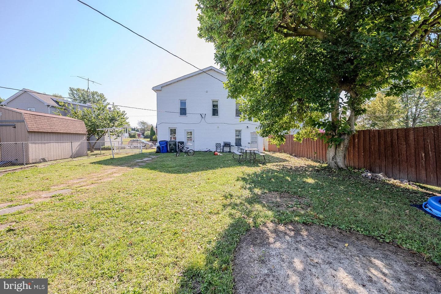 1037 & 1037 1/2 Spruce Street photo 37