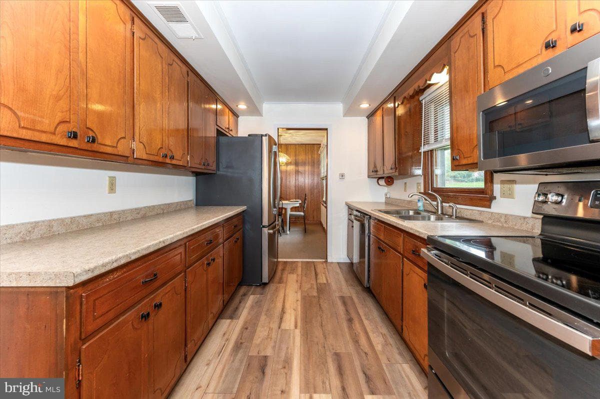 113 Orchard Drive photo 17