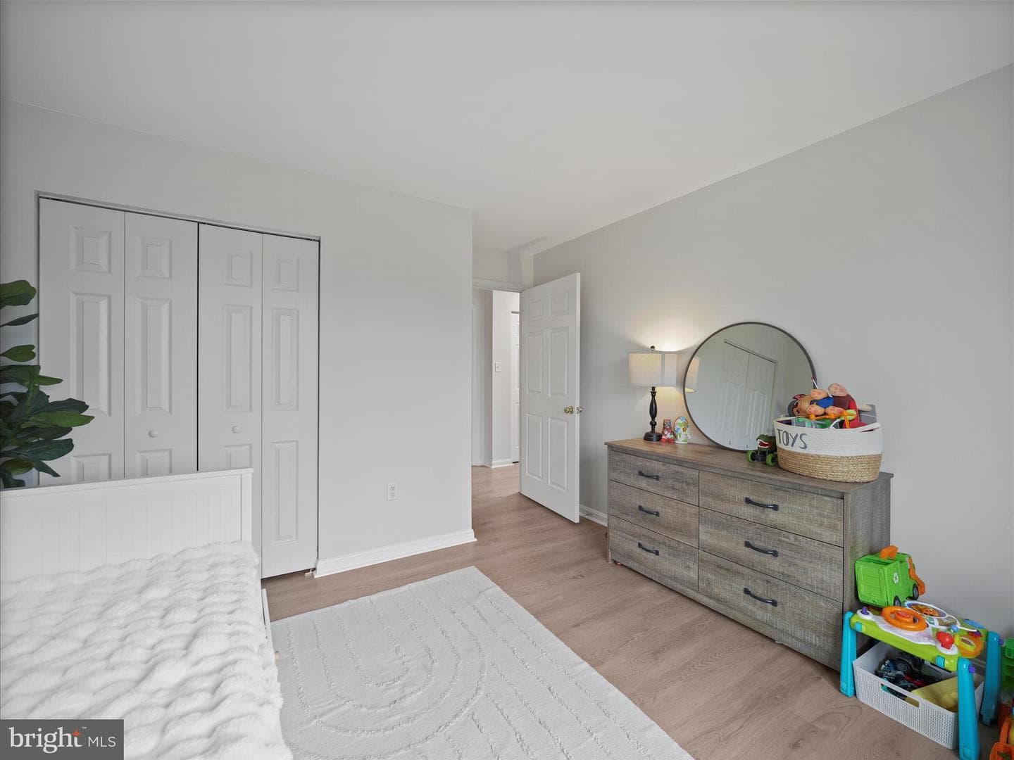 13409 Chads Terrace photo 19