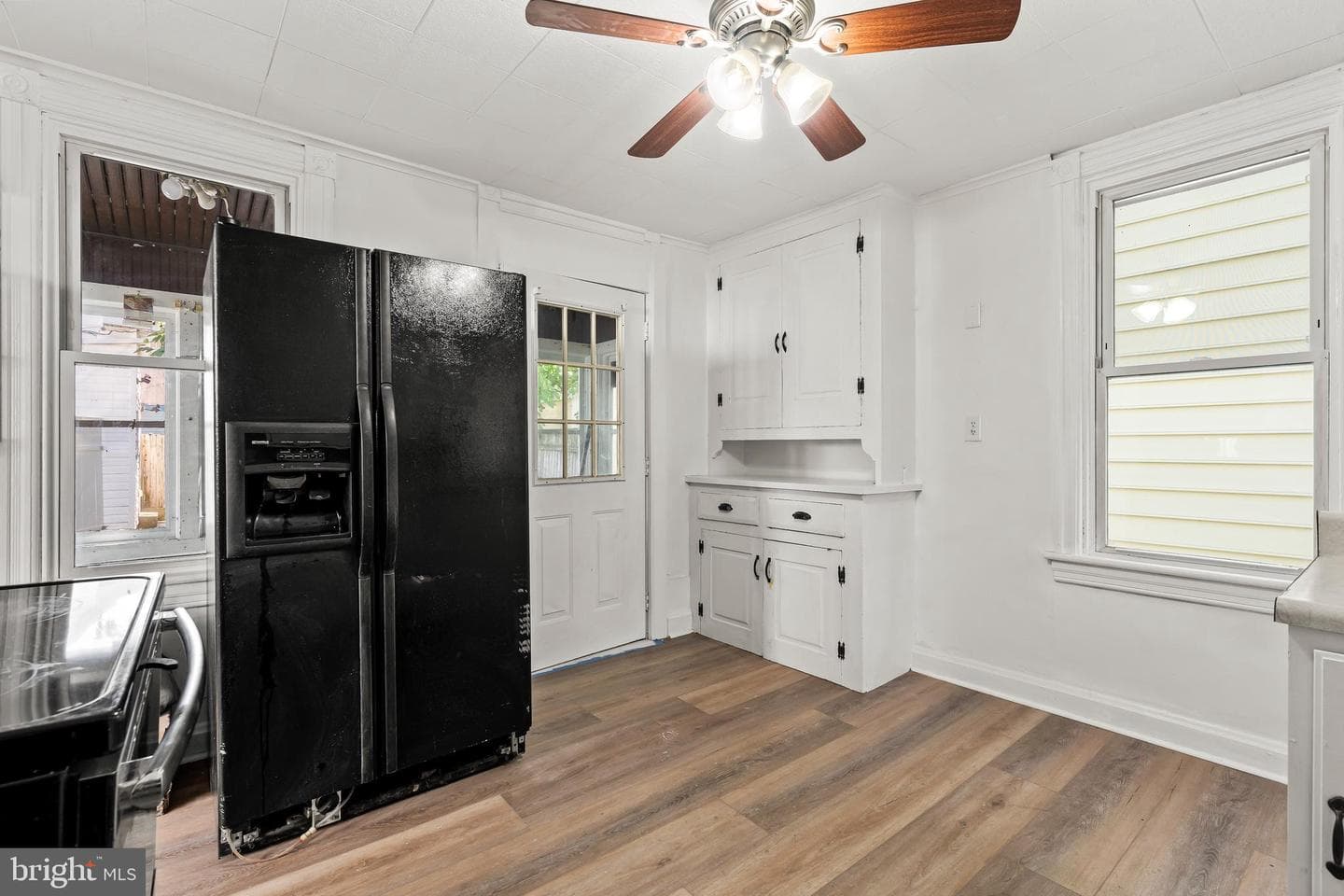 308 Locust Street photo 11