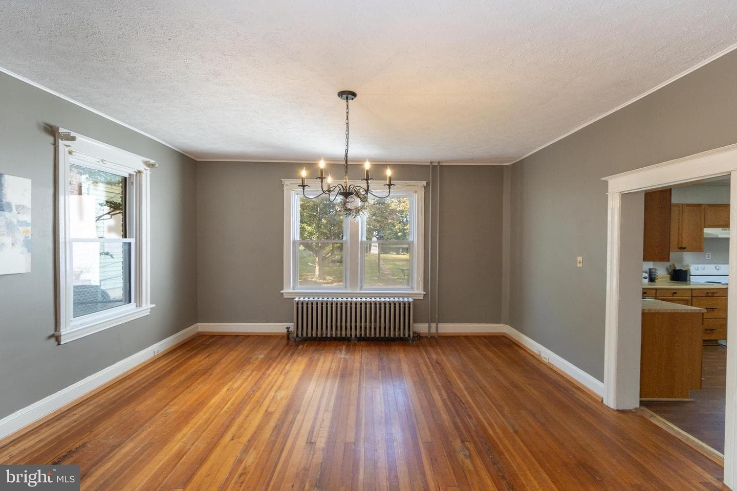 219 Westside Avenue photo 15