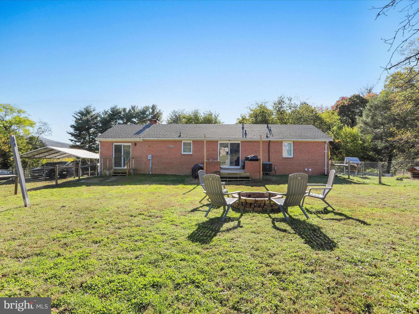 623 Docs Lane photo 7