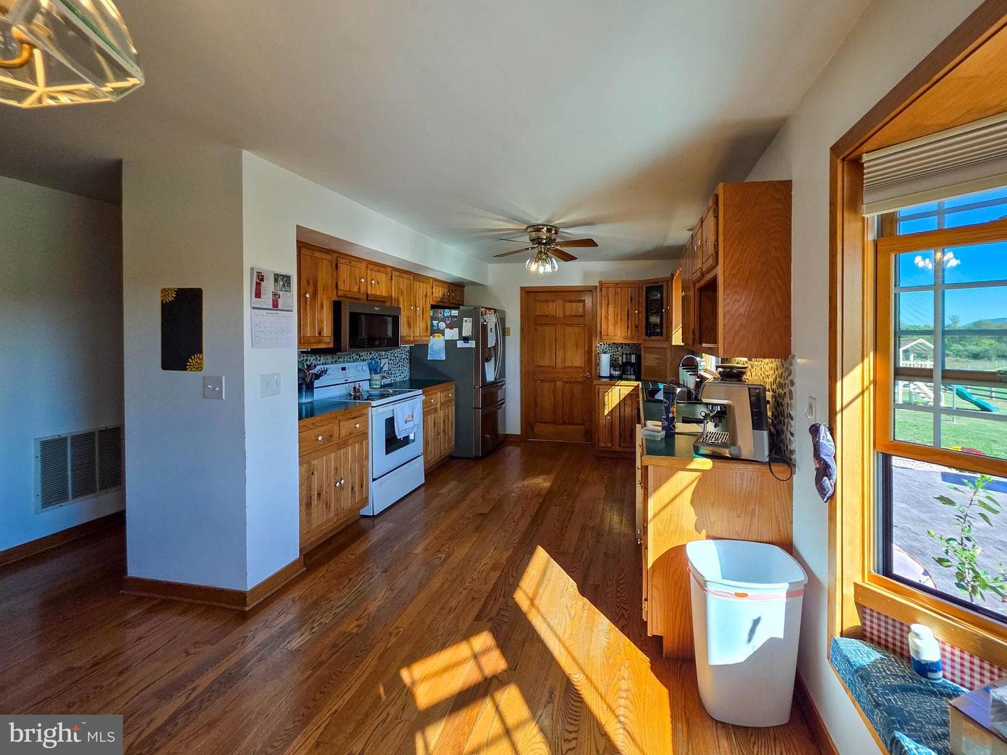14637 Bain Road photo 27