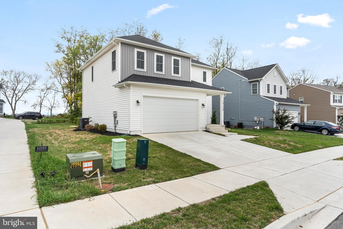 12179 Fallen Timbers Circle photo 4