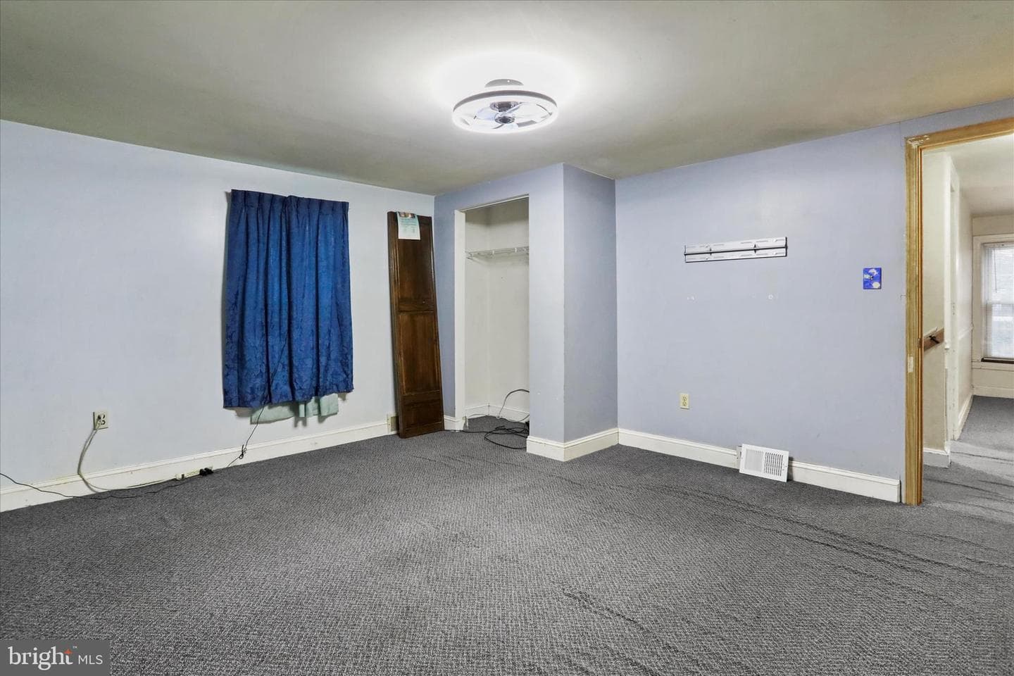 142 East Avenue photo 28