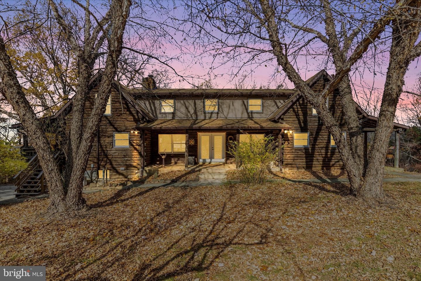 1402 Hoffmaster Road photo 2