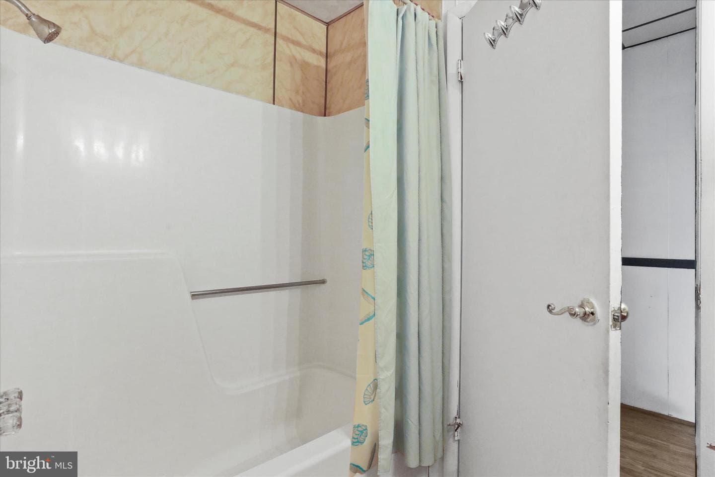 42 Fairground Avenue photo 12