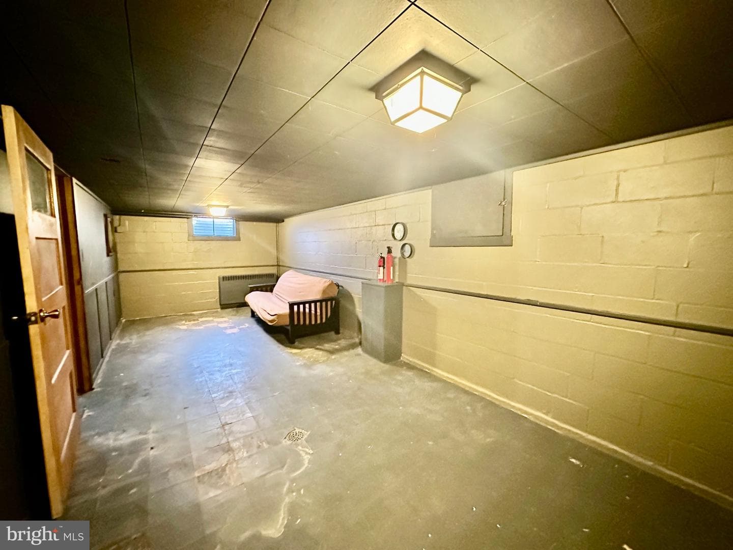 939 View Street photo 19