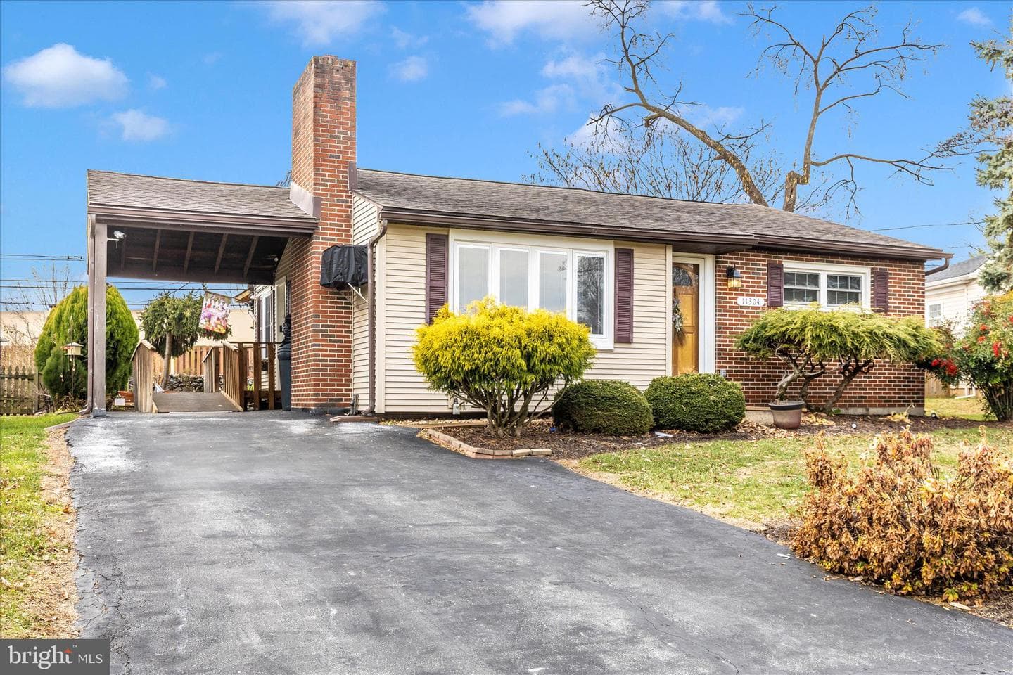 11304 Manse Road photo 1