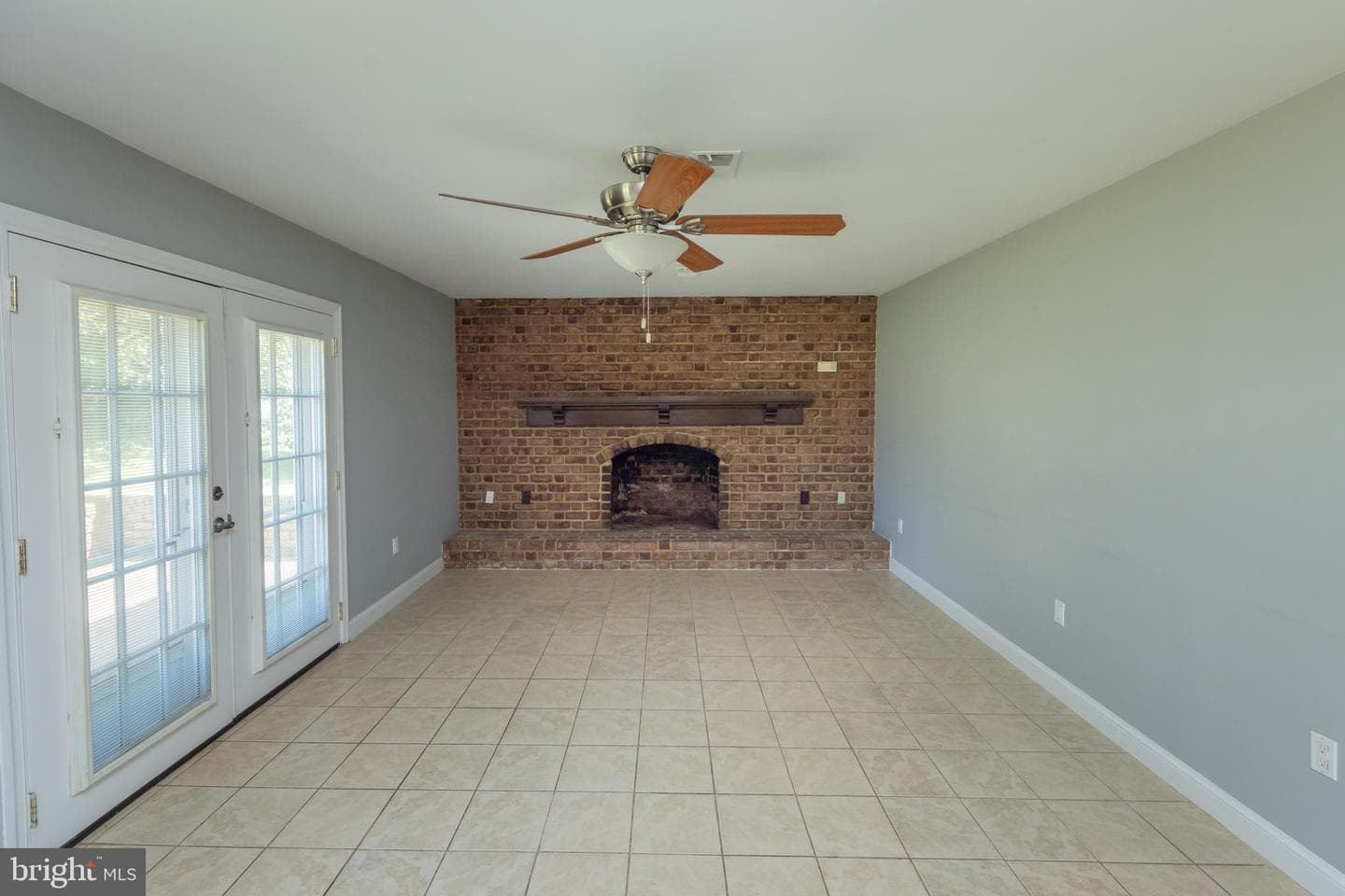 10813 Wilcox Drive photo 4