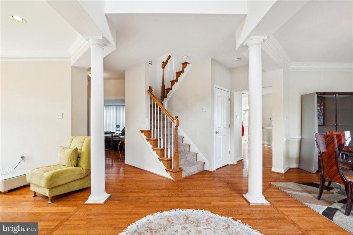 17549 Patterson Drive photo 9
