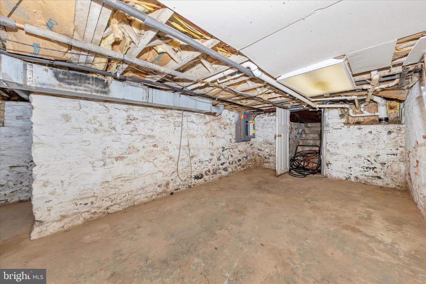 522 N Mulberry Street photo 35