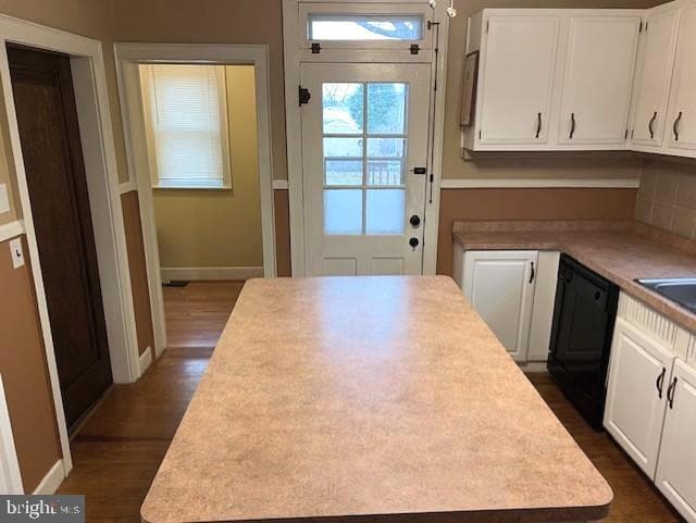 232 E Irvin photo 5