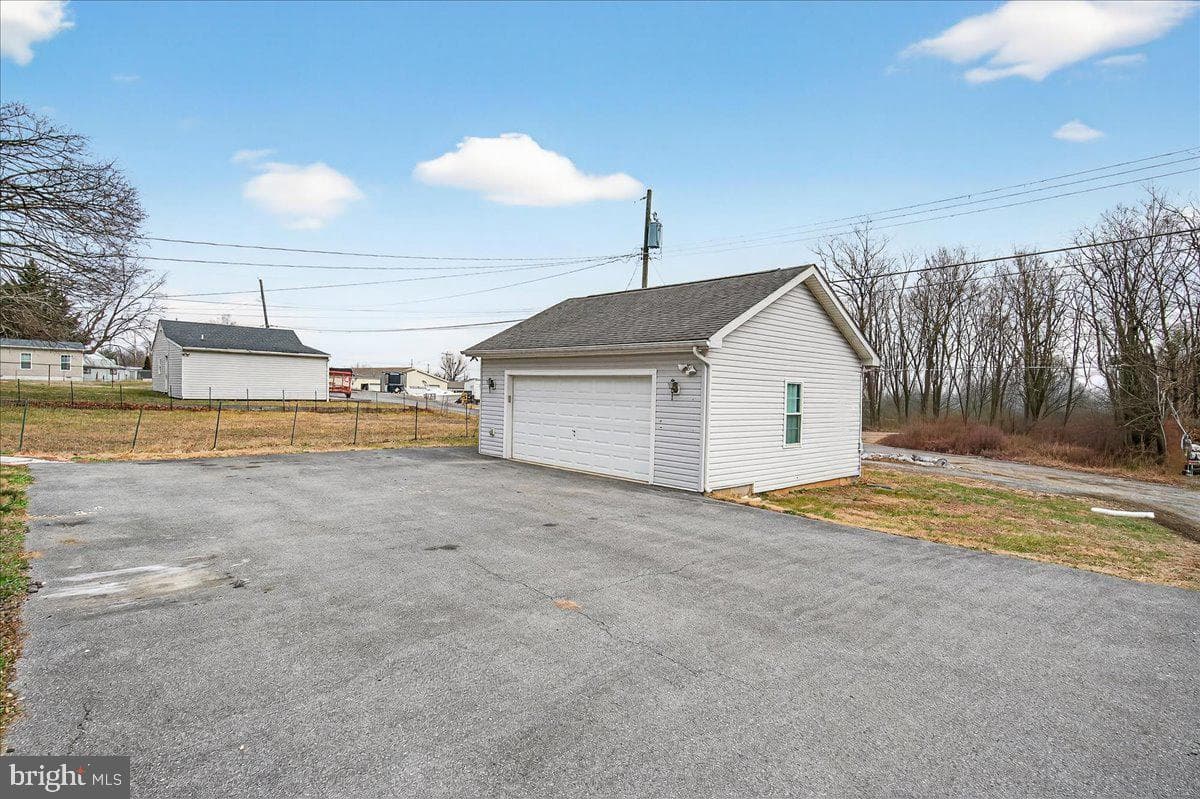 1032 Rose Hill Avenue photo 27