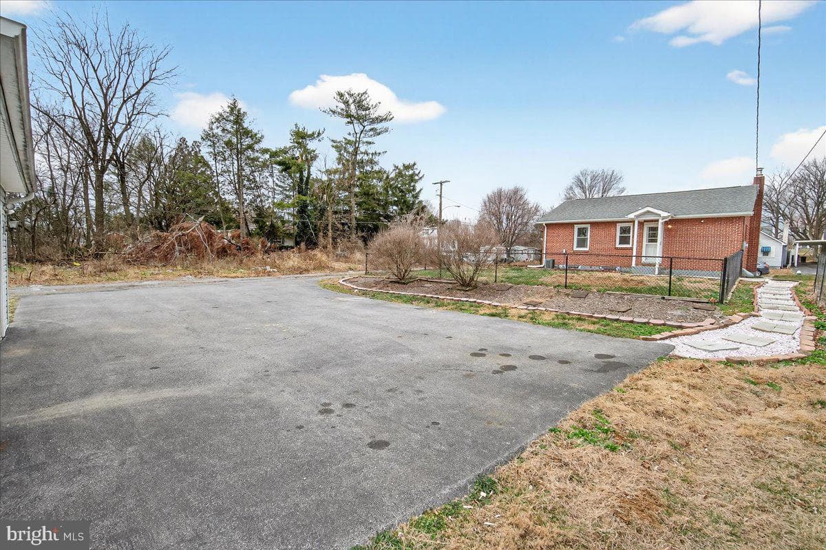 1032 Rose Hill Avenue photo 31