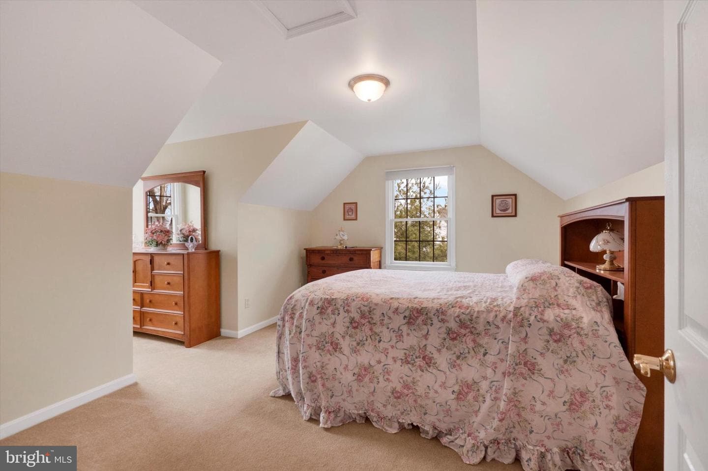 13323 Maugansville Road photo 15