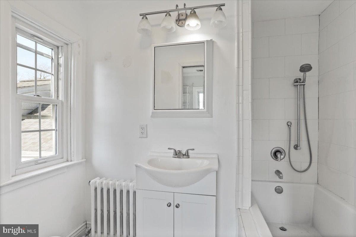 19011 Orchard Terrace Road photo 34