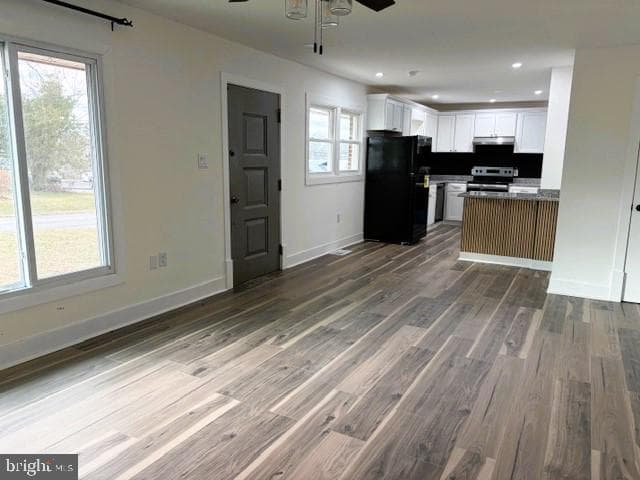 53 S Colonial Drive photo 25