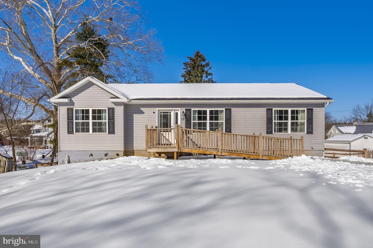 18 Mount Vernon Drive