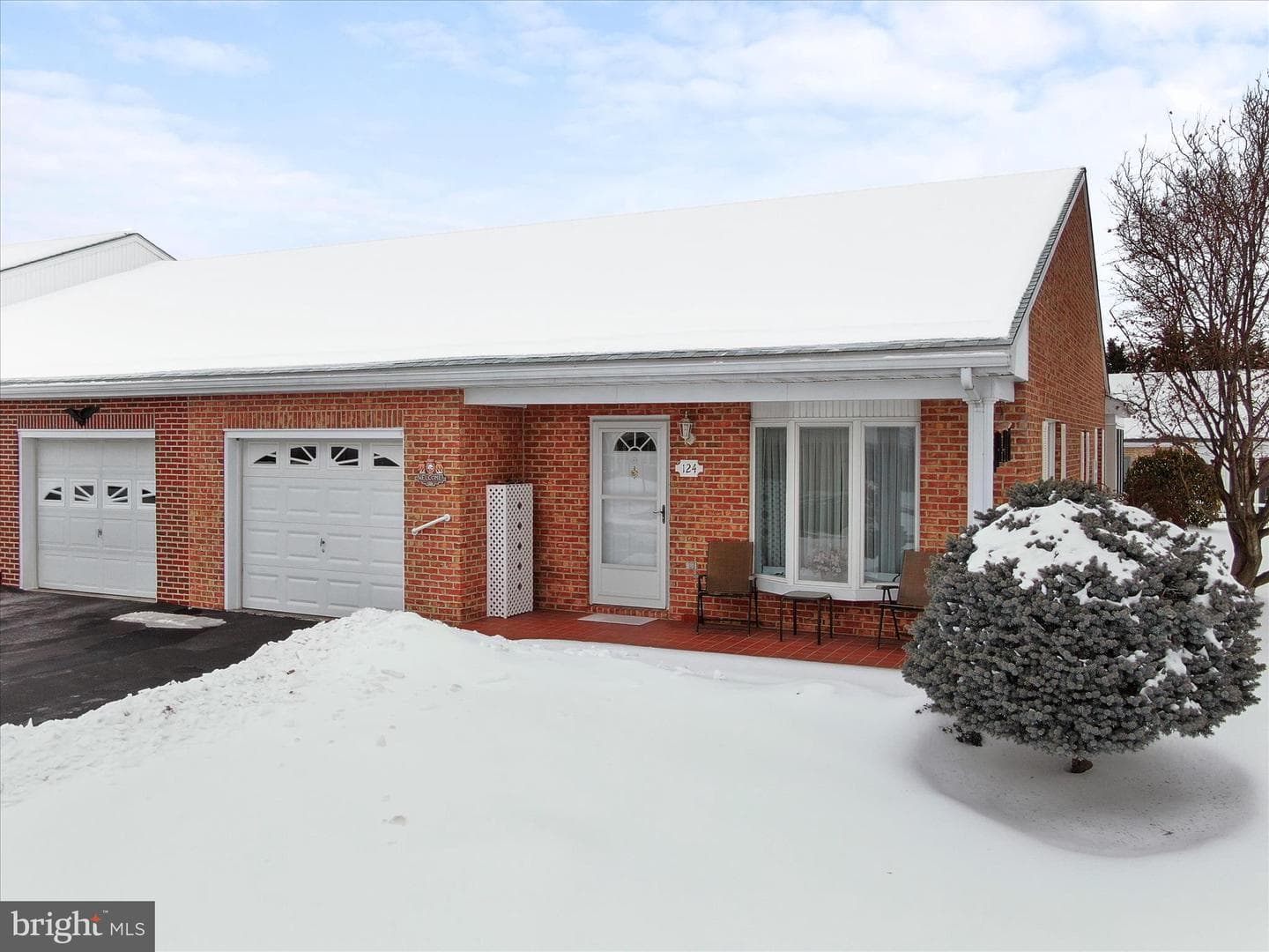 124 Buttercup Drive photo 3