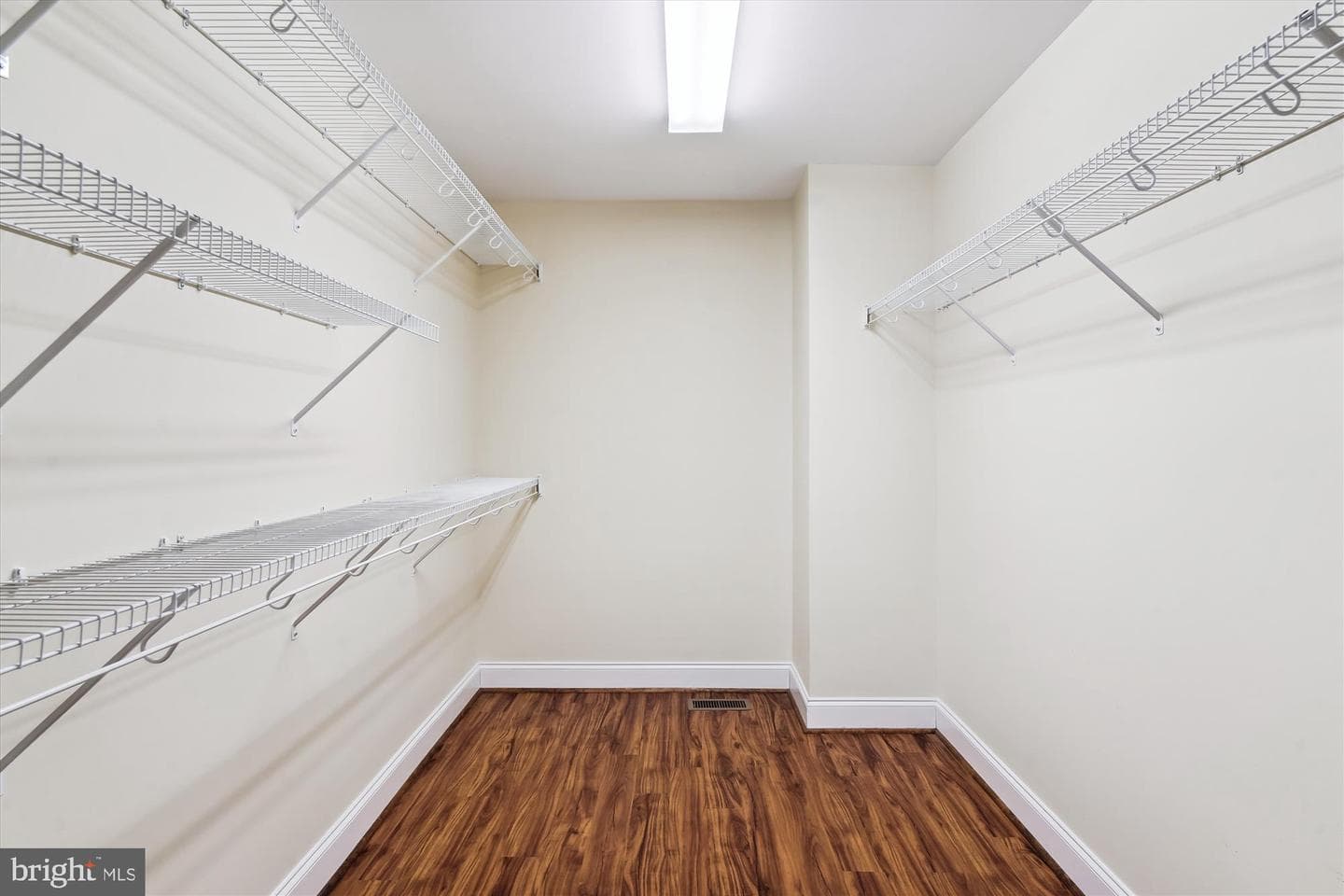 9616 Cobble Stone Court photo 20