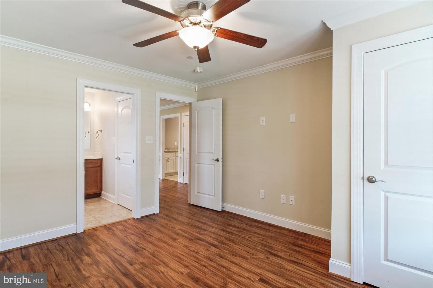 9616 Cobble Stone Court photo 23