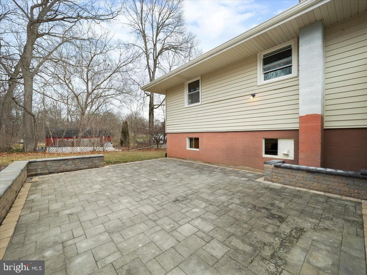 8522 Neck Road photo 34