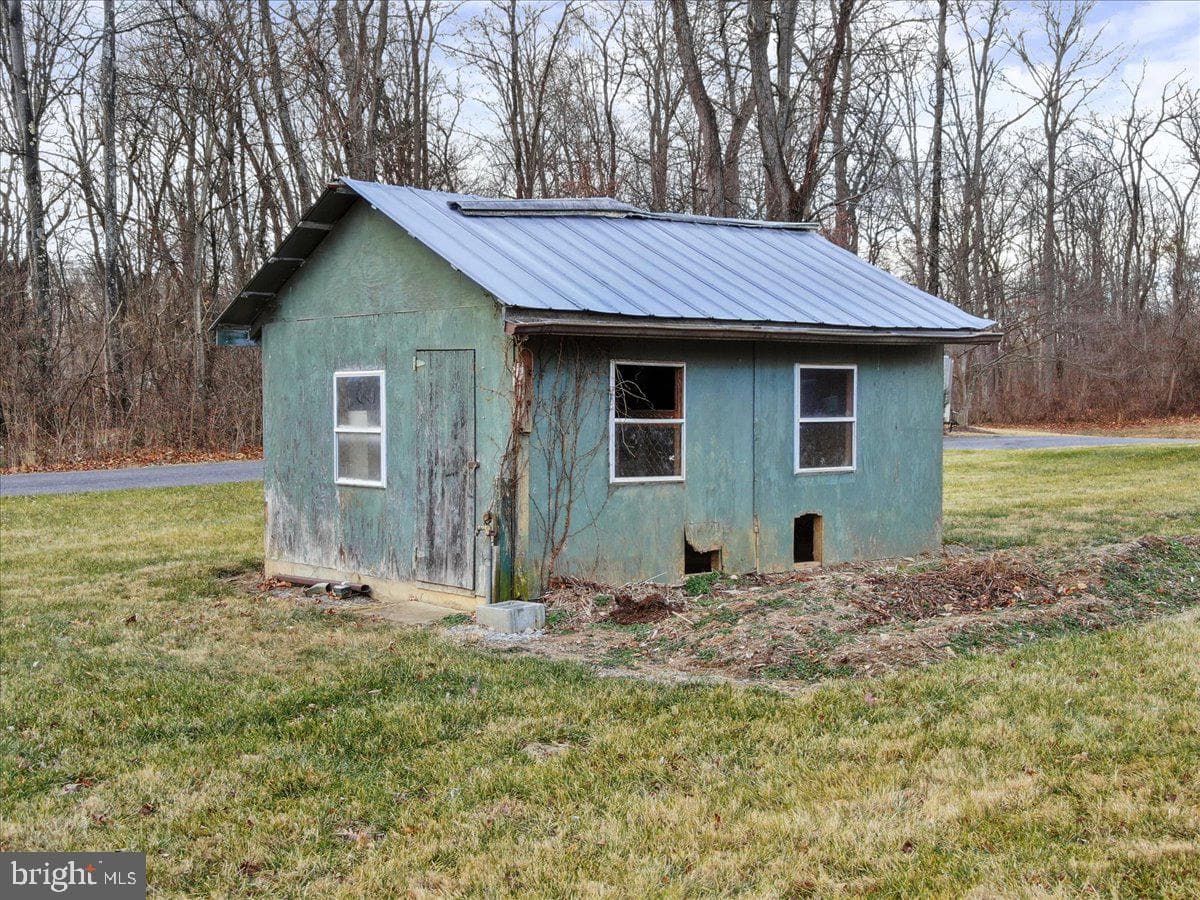 8522 Neck Road photo 43