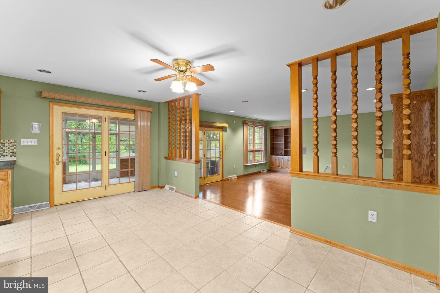 18903 Manchester Drive photo 22