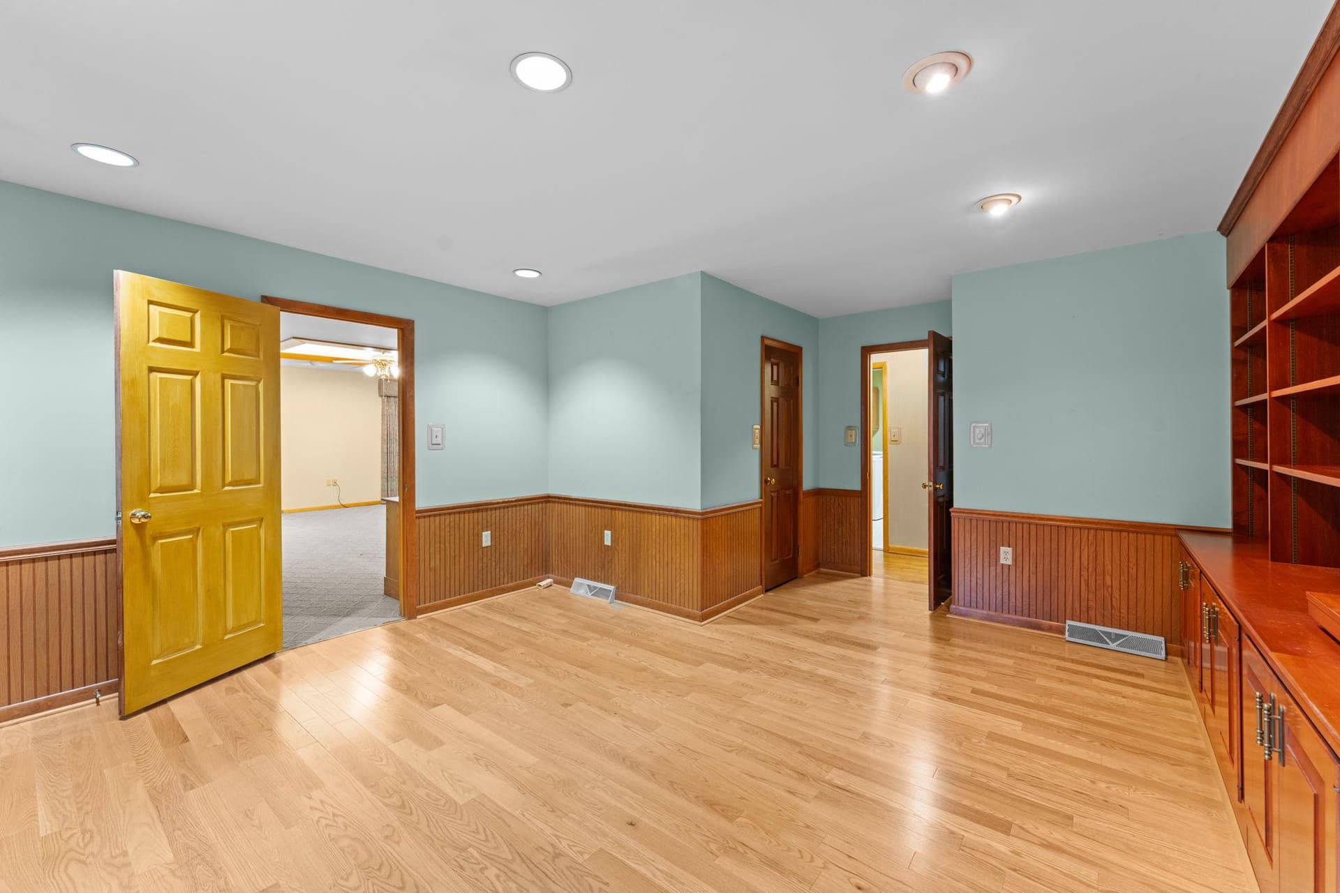 18903 Manchester Drive photo 42