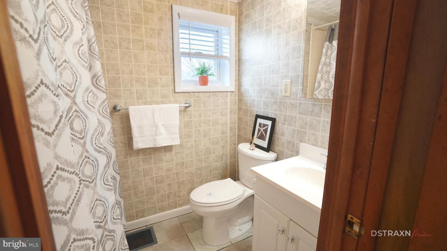 3708 Limekiln Road photo 12