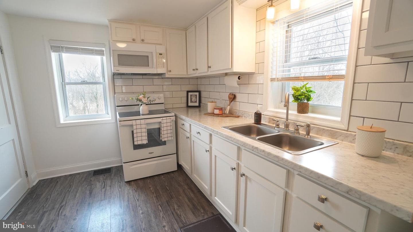 3708 Limekiln Road photo 15