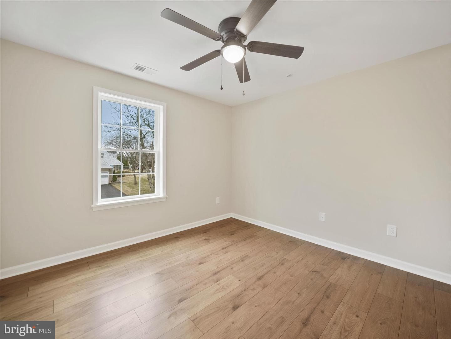10904 Decker Avenue photo 19