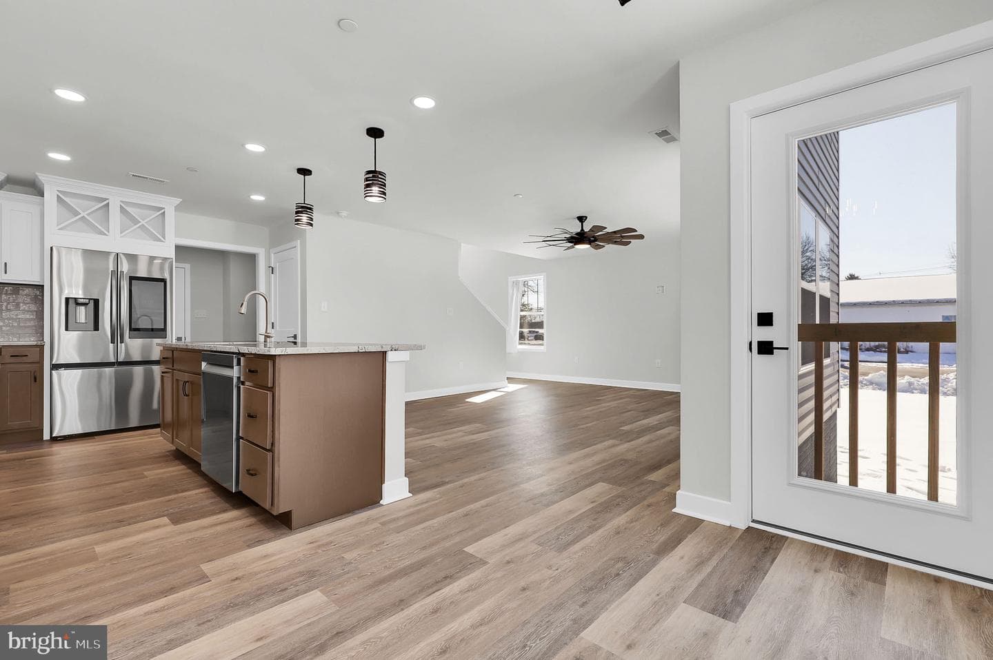 13808 Weaver Avenue photo 10