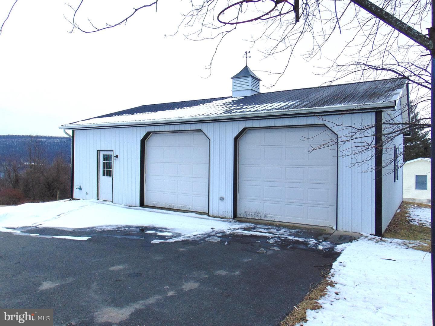 2029 Reed Road photo 5