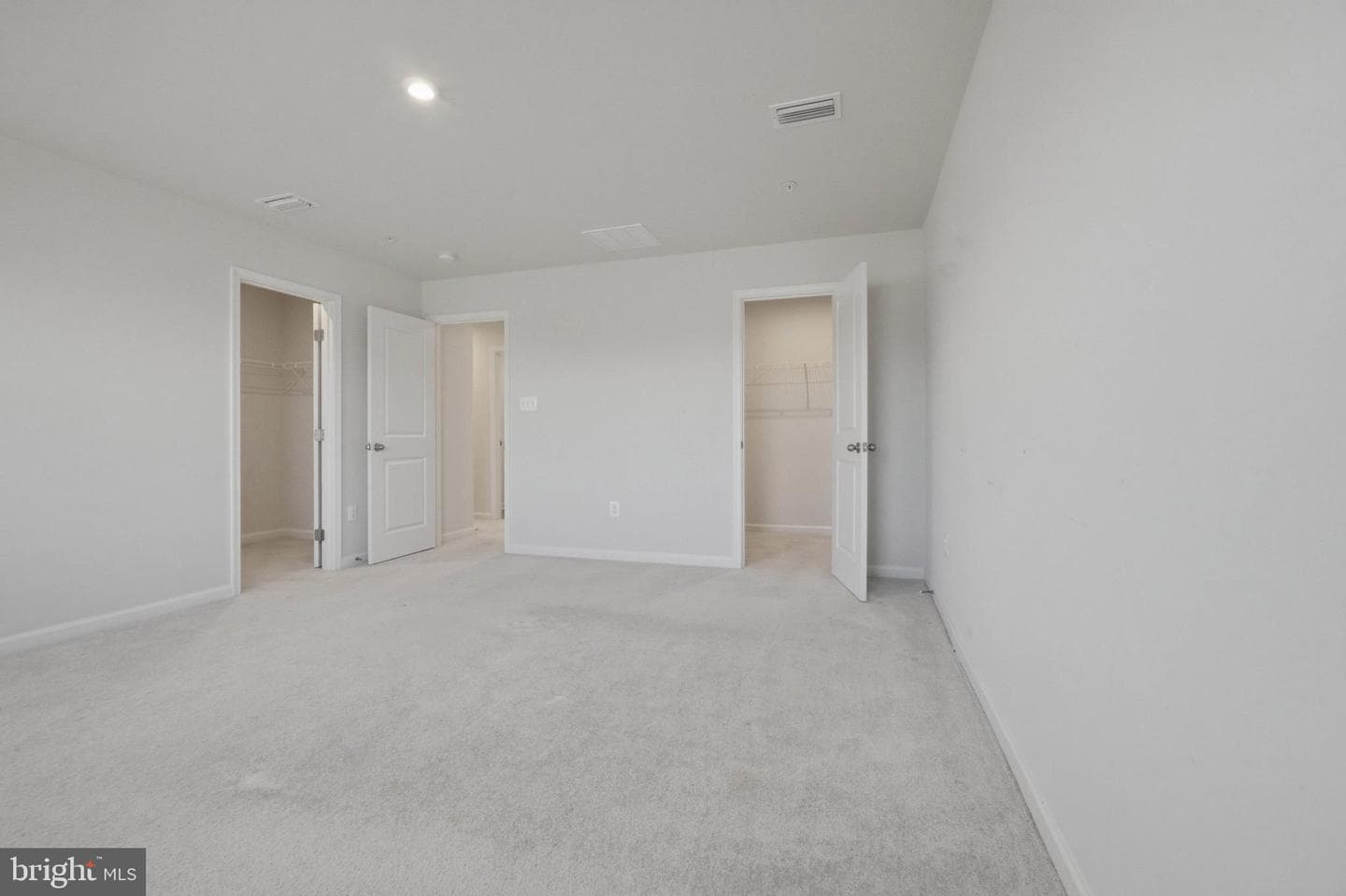 103 Charlotte Street photo 17