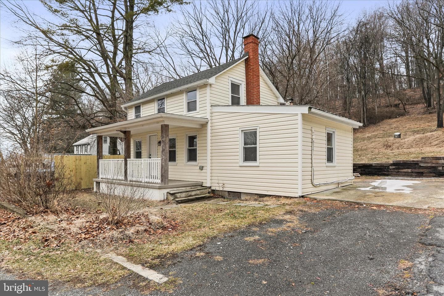 6906 Mariah Furnace Road photo 1
