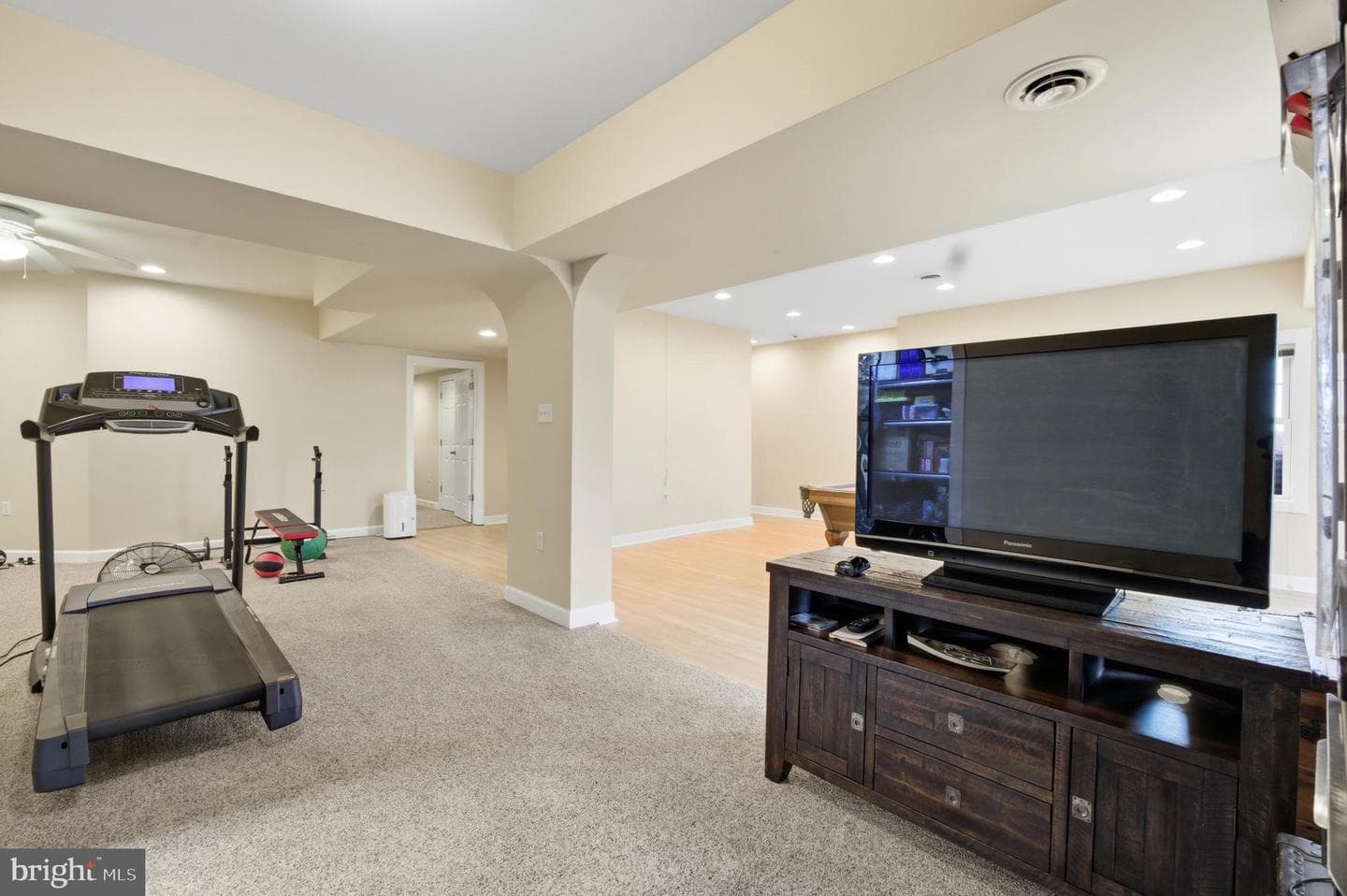 21111 Greenbrier Road photo 52