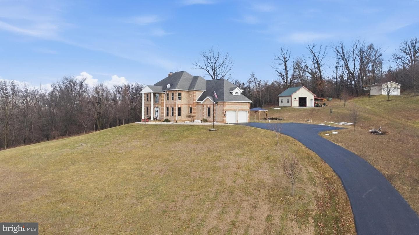 21111 Greenbrier Road photo 69