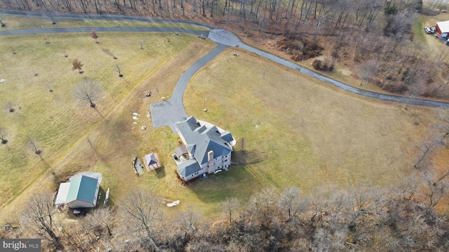 21111 Greenbrier Road photo 78